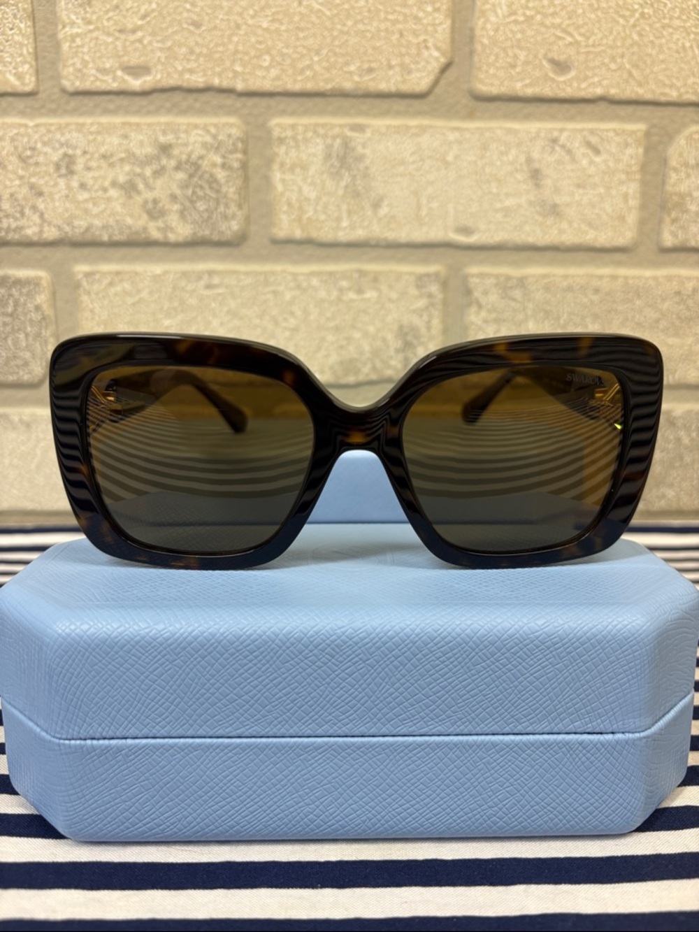 Swarovski SK6001 Oversized Sunglasses Havana Tortoiseshell with Polorized Lenses - Picture 3 of 13